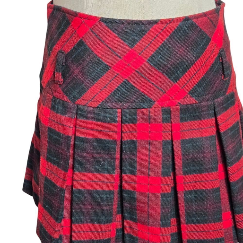 MZG Red and Black Plaid Mini Skirt with Eyelet Bottom - Picture 2 of 6